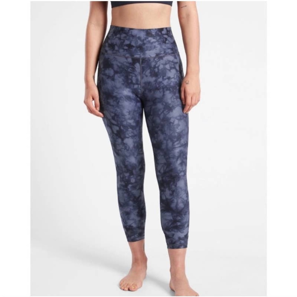 ATHLETA 3X Salutation Stash Pocket II Tye Dye Print Leggings Impeccable!